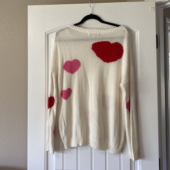 KARLIE heart sweater - Picture 2 of 2